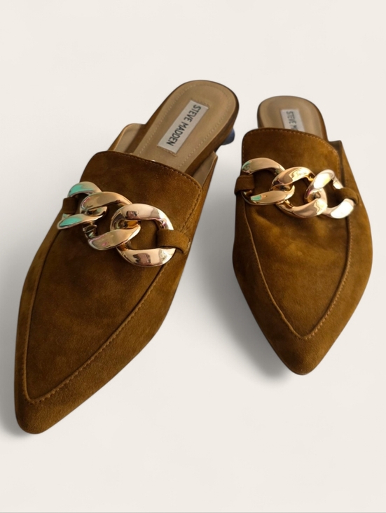 Steve Madden Tan Suede Chain-Trim Mules. - Picture 11 of 11
